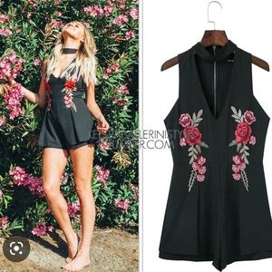 L'atiste Black Floral Romper Rose embroidered